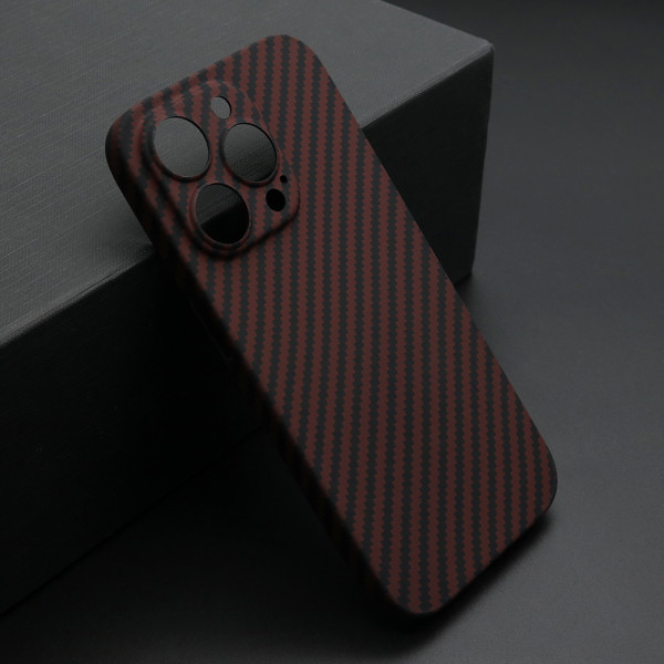 Futrola CARBON STRIPES za iPhone 14 Pro (6.1) bordo